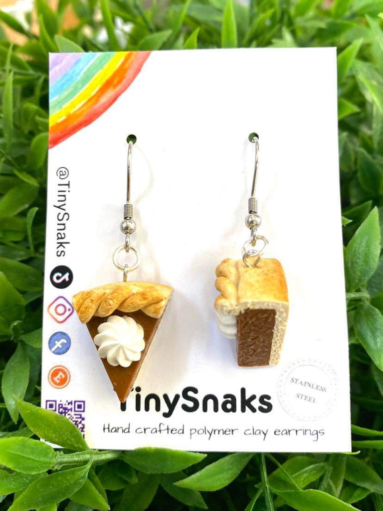 Tiny Snaks - Chocolate Pie Earrings