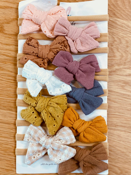 Bear & Burrow - Small Bow Headband