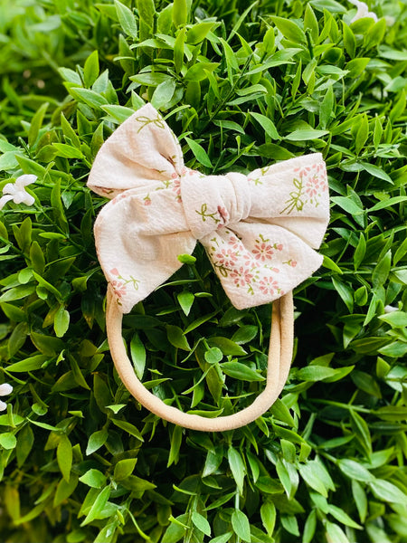 Bear & Burrow - Medium Bow Headband