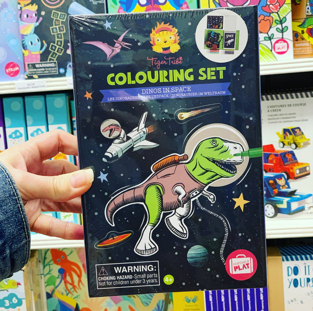 Colouring Set - Dinos in Space